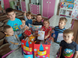 День рождения Дедушки Мороза в нашем саду День рождения Дедушки Мороза в нашем саду.